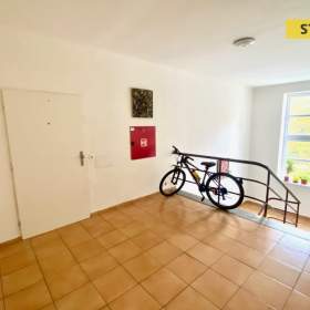 Foto inzerátu Pronájem, byt 1+kk, 39 m2
