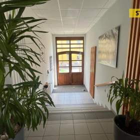 Foto inzerátu Pronájem, kanceláře, 113 m2