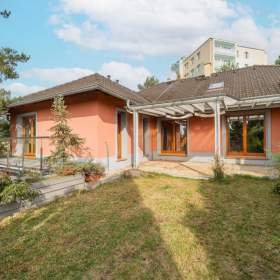 Foto inzerátu Prodej, Rodinný dům, 270 m2