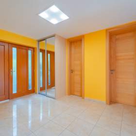 Foto inzerátu Prodej, Rodinný dům, 270 m2