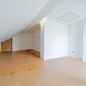 Foto inzerátu Prodej, Rodinný dům, 270 m2