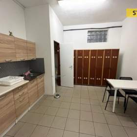 Foto inzerátu Pronájem, sklady, 617 m2