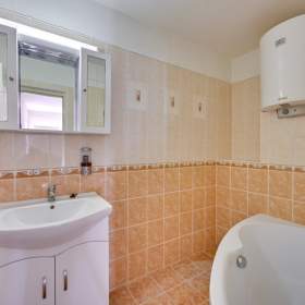 Foto inzerátu Prodej, Rodinný dům, 200 m2
