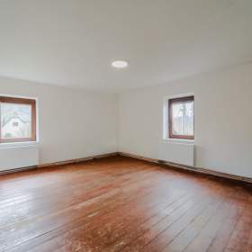 Foto inzerátu Prodej, Rodinný dům, 219 m2