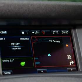 Fotka k inzerátu Mapy SD karta Renault R- Link TOM- TOM Europa 2023- 24 / 14778407