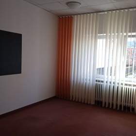 Levny pronáj. 2 kanceláří na ul. Teslova poblíž centra OV / 1907771