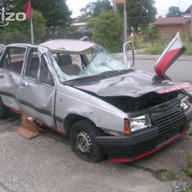 LIKVIDACE AUTOVRAKŮ ! ! !  / 7808374
