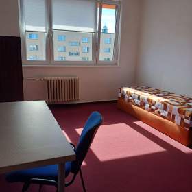 Foto inzerátu pronájem 1+kk v centru Ov, vhodné nejen pro studenty