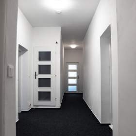 Foto inzerátu Pronájem obchodních prostor 170m2, Ostrava - Muglinov