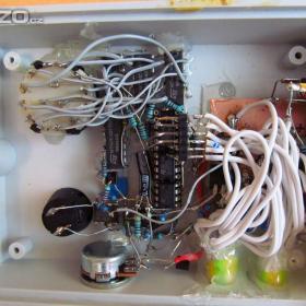 Foto inzerátu Elektrověci