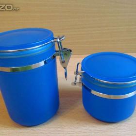 Foto inzerátu Starší dózy