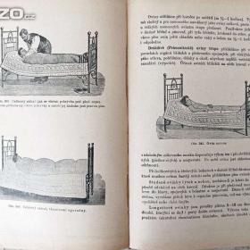 Foto inzerátu Nádherná dobová kniha Přírodní léčba a domácí lékař, rok 1923