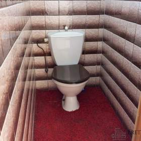 Foto inzerátu Prodej prostorného rodinného domu v Ženklavě – zahrada, garáž, bazén