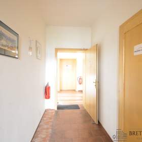 Foto inzerátu Pronájem kanceláře, 13 m², Ostrava - Vítkovice, ul. U Cementárny
