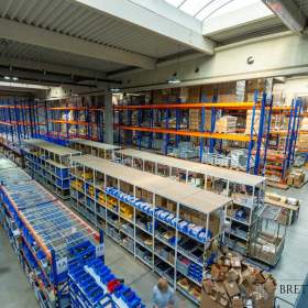 Foto inzerátu Podnájem multifunkční haly - sklad, výroba, kanceláře 2 694 m², Ostrava - Hrabová