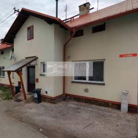 Prodej bytu 3+1 86 m² U Továrny, Stará Paka, při rychlém jednání sleva / 19412224