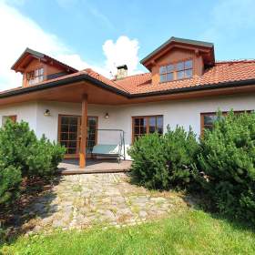 Pronájem rodinného domu -  6kk, 253 m2 + garáž + zahrada 955 m2, Kunice- Vidovice, okr. Praha -  Výcho / 19457628