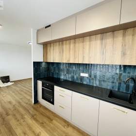 Foto inzerátu Byt 2+kk s lodžií Aleše Hrdličky