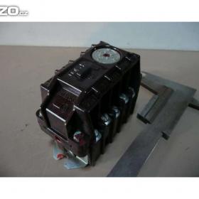 Fotka k inzerátu Nadproudové ochrany R100, R102, R104 / 18593977