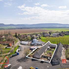 Prodej zemědělské objekty, 1 850 m2 -  Kněžice / 18332389