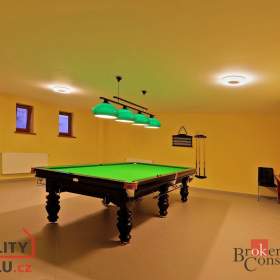 Foto inzerátu Prodej rodinné domy, 550 m² - Nová Role - Mezirolí