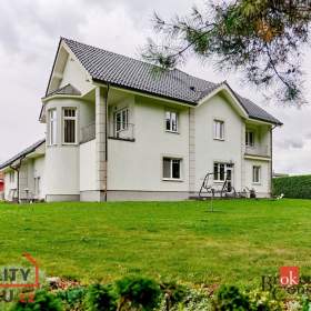 Foto inzerátu Prodej rodinné domy, 550 m² - Nová Role - Mezirolí