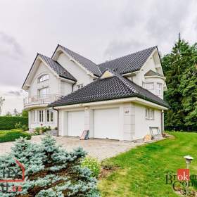 Foto inzerátu Prodej rodinné domy, 550 m² - Nová Role - Mezirolí