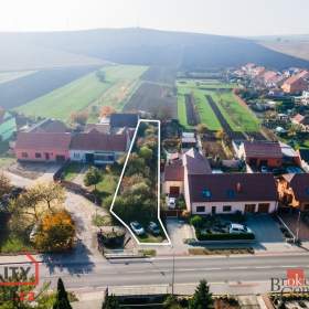Prodej pozemky pro bydlení, 766 m2 -  Těšany / 19257985