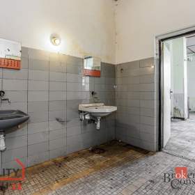 Foto inzerátu Prodej rodinné domy, 395 m² - Úsobí