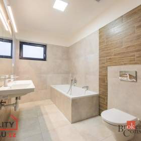 Foto inzerátu Prodej rodinné domy, 198 m² - Helvíkovice