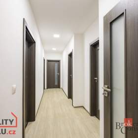 Foto inzerátu Prodej rodinné domy, 198 m² - Helvíkovice