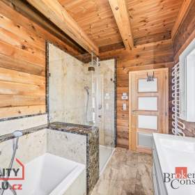 Foto inzerátu Prodej rodinné domy, 428 m2 - Tachov