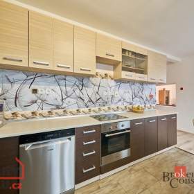 Prodej byty 4+kk, 90 m2 -  Hronov -  Zbečník / 19296685