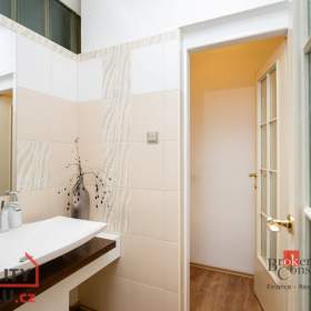 Foto inzerátu Prodej rodinné domy, 240 m² - Dolní Bělá