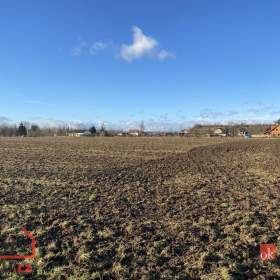 Foto inzerátu Prodej zemědělská půda, 122 418 m2 - Žatec