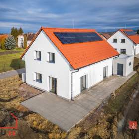 Prodej rodinné domy, 164 m2 -  Lovčice / 19349841
