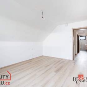 Foto inzerátu Prodej rodinné domy, 164 m² - Lovčice