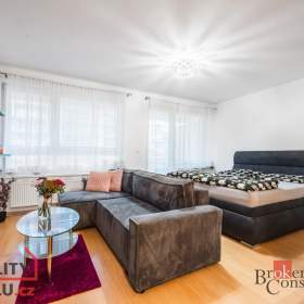 Foto inzerátu Prodej byty 1+kk, 87 m2 - Brno - Líšeň