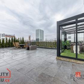 Prodej byty 2+kk, 136 m2 -  Praha -  Vysočany / 19388247
