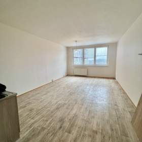 Pronájem byty 1+kk, 32 m2 -  Ostrava -  Dubina / 19391466
