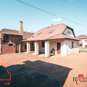 Prodej rodinné domy, 340 m2 -  Litohlavy / 19417168