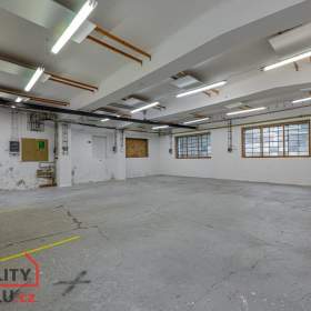 Pronájem obchodní prostory, 100 m2 -  Blovice / 19423226
