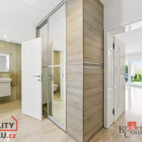 Foto inzerátu Prodej rodinné domy, 146 m² - Praha - Ďáblice