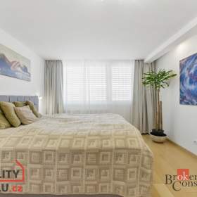 Foto inzerátu Prodej rodinné domy, 146 m² - Praha - Ďáblice