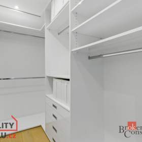 Foto inzerátu Prodej rodinné domy, 146 m² - Praha - Ďáblice