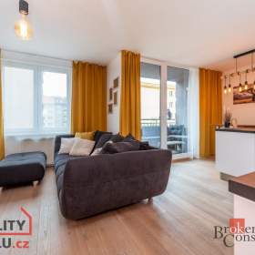 Pronájem byty 2+kk, 50 m2 -  Praha -  Libeň / 19432080