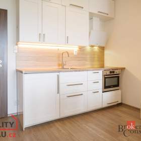 Pronájem byty 1+kk, 36 m2 -  Praha -  Horní Měcholupy / 19433079