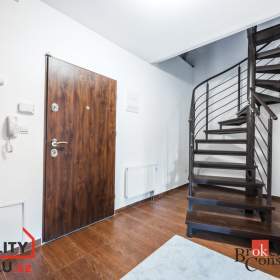 Prodej byty 5+kk, 147 m² -  Vyškov- Předměstí / 19435289