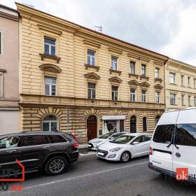 Pronájem byty 2+kk, 36 m2 -  Praha -  Smíchov / 19435360