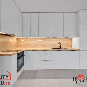 Pronájem byty 3+kk, 79 m2 -  / 19435473